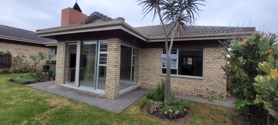 3 Bedroom Property for Sale in Dormehls Drift Western Cape